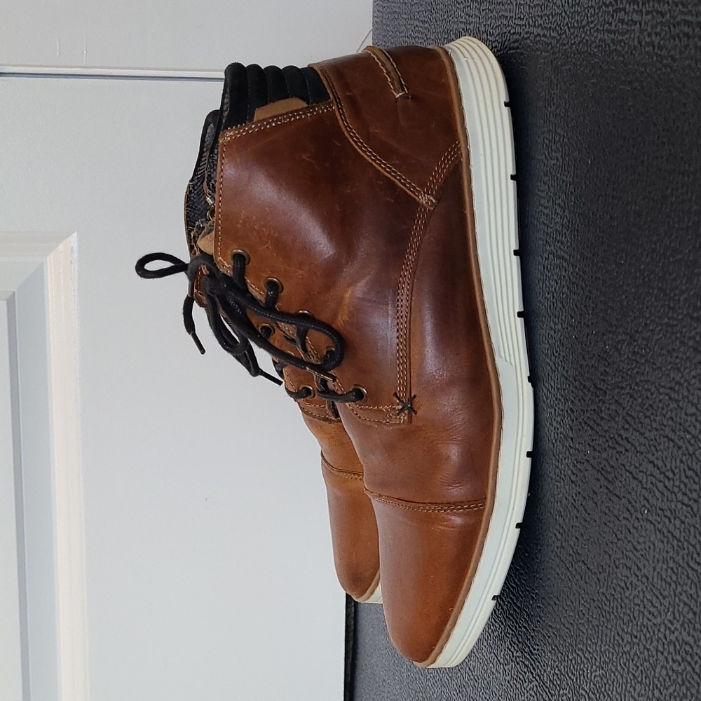 Men's Bullboxer Adyn Cap Toe Boot